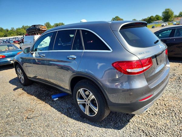 2019 MERCEDES-BENZ GLC GLC 300-4M