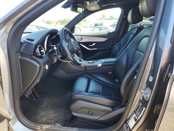 2019 MERCEDES-BENZ GLC GLC 300-4M