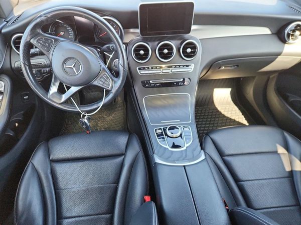 2019 MERCEDES-BENZ GLC GLC 300-4M