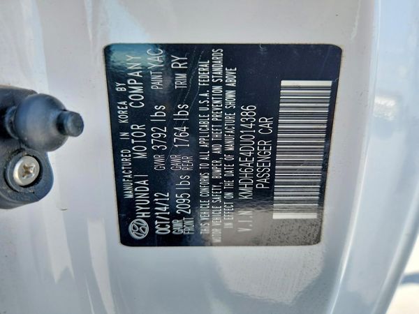 2013 HYUNDAI ELANTRA