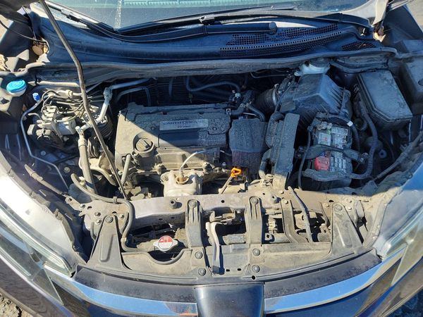 2015 HONDA CRV LX — Engine bay
