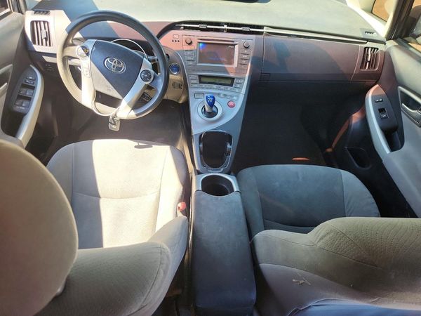 2012 TOYOTA PRIUS