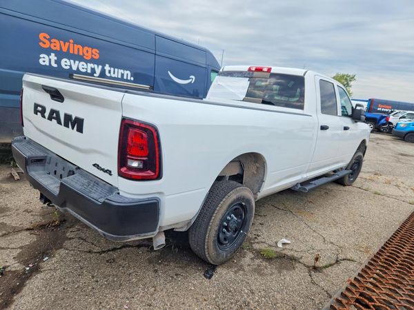 2025 RAM 2500