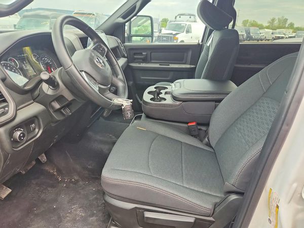 2025 RAM 2500