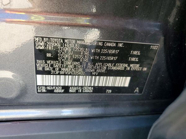 2023 TOYOTA RAV4 XLE