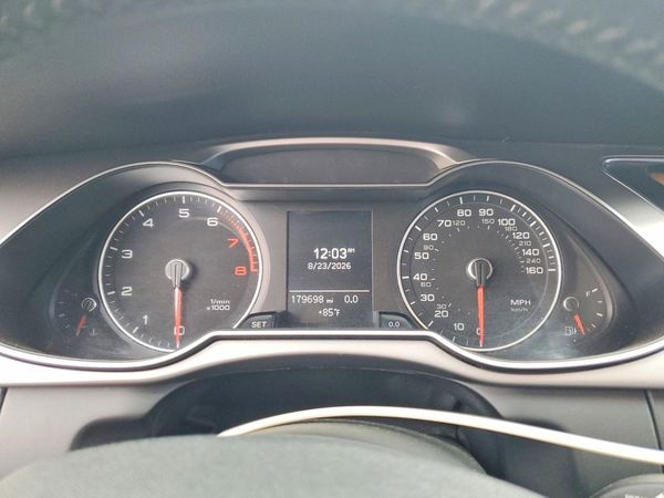 2014 AUDI A4 quattro Premium