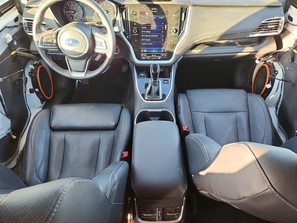 2024 SUBARU OUTBACK Touring