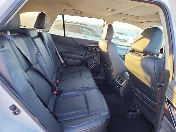 2024 SUBARU OUTBACK Touring