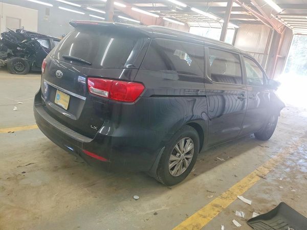 2016 KIA SEDONA