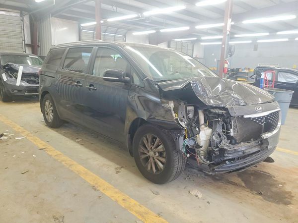 2016 KIA SEDONA