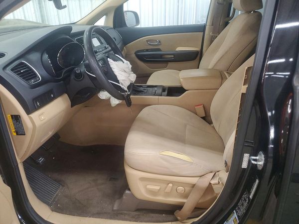 2016 KIA SEDONA