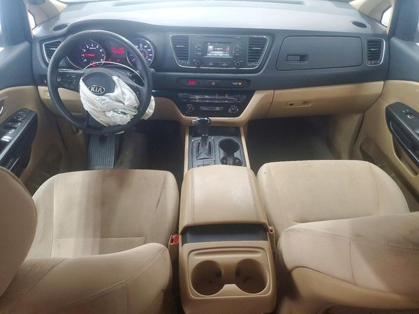 2016 KIA SEDONA