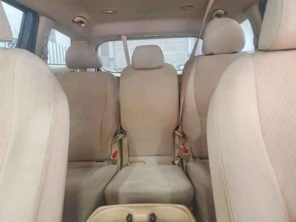 2016 KIA SEDONA