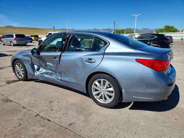 2016 INFINITI Q50