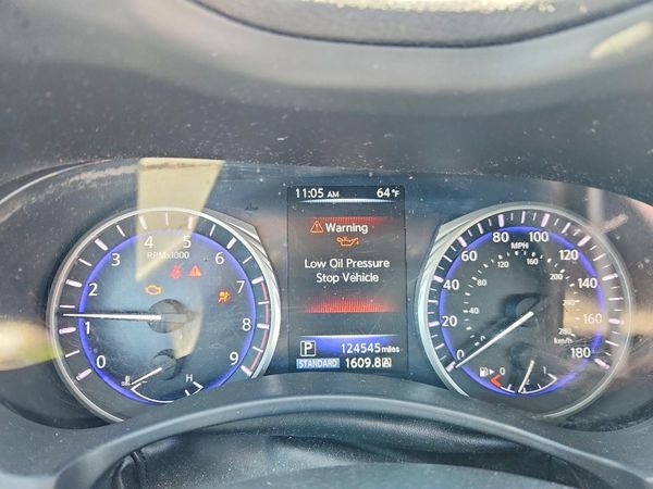 2016 INFINITI Q50