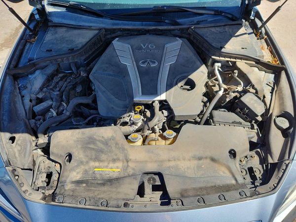 2016 INFINITI Q50