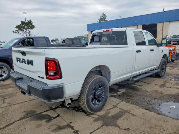 2025 RAM 3500