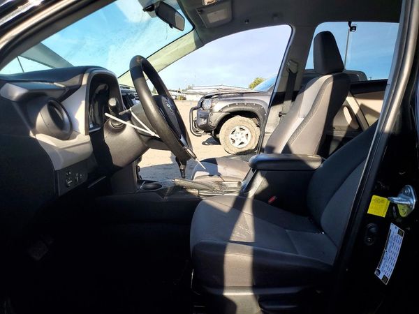 2014 TOYOTA RAV4 Standard — DENT