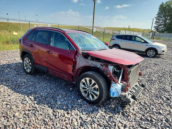 2019 TOYOTA RAV4 XLE Premium