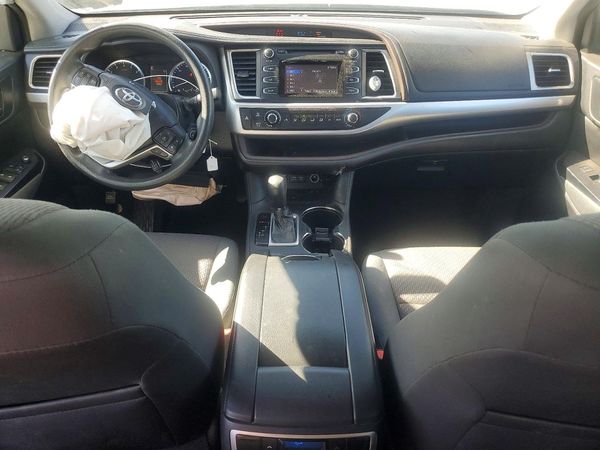 2018 TOYOTA HIGHLANDER