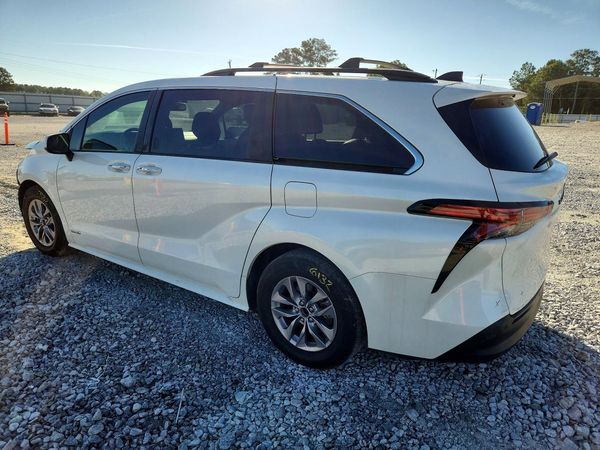 2021 TOYOTA SIENNA