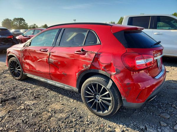 2019 MERCEDES-BENZ GLA