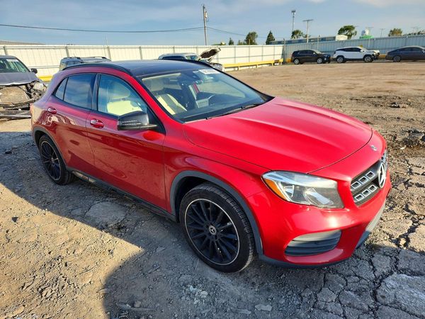 2019 MERCEDES-BENZ GLA