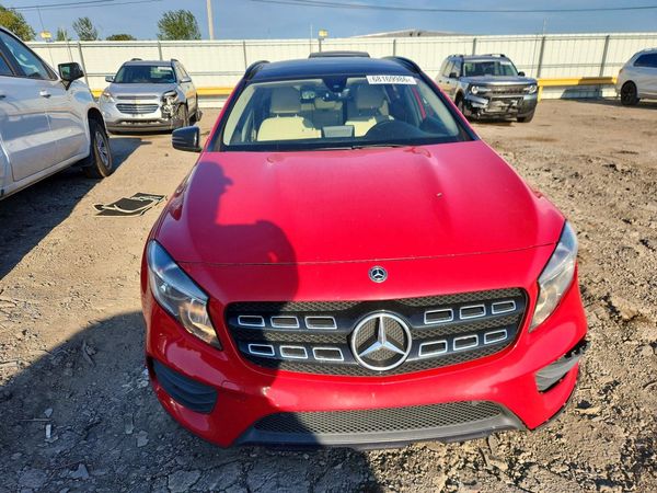 2019 MERCEDES-BENZ GLA