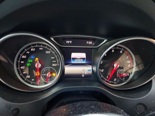 2019 MERCEDES-BENZ GLA