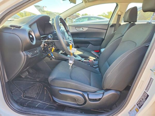 2020 KIA FORTE FE, LXS