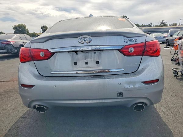 2015 INFINITI Q50 — DIRR