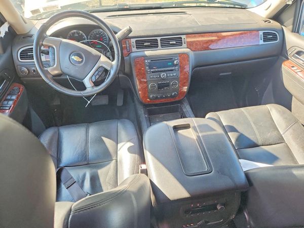 2013 CHEVROLET SUBURBAN LT