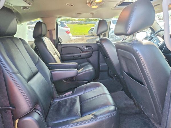 2013 CHEVROLET SUBURBAN LT