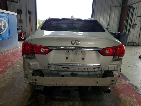 2014 INFINITI Q50