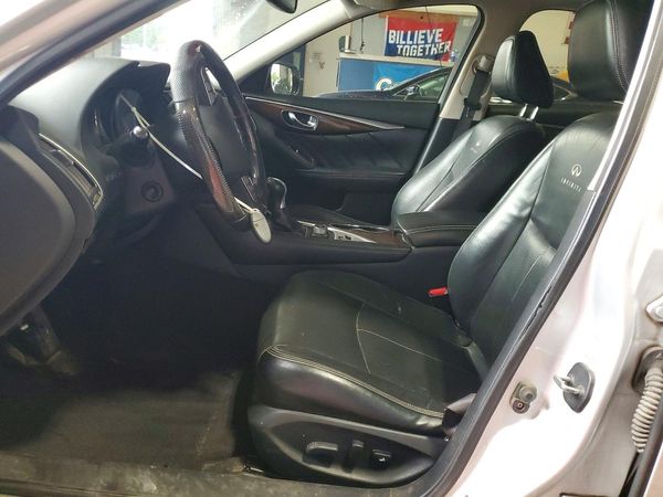 2014 INFINITI Q50