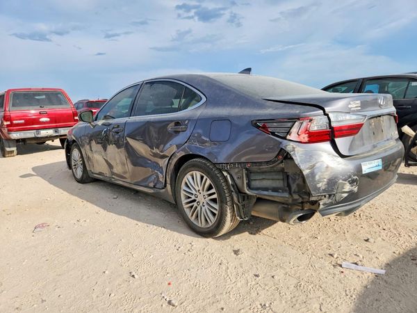 2017 LEXUS ES