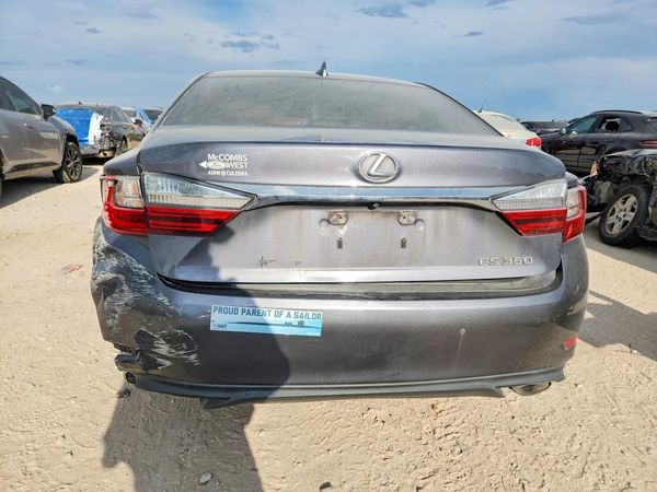 2017 LEXUS ES