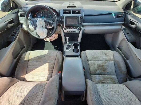 2014 TOYOTA CAMRY