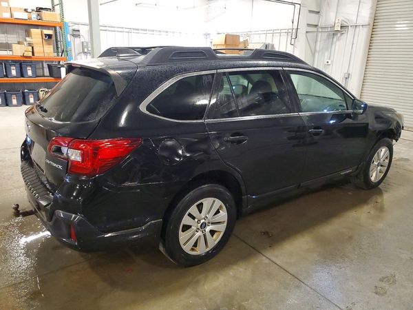 2018 SUBARU OUTBACK Premium