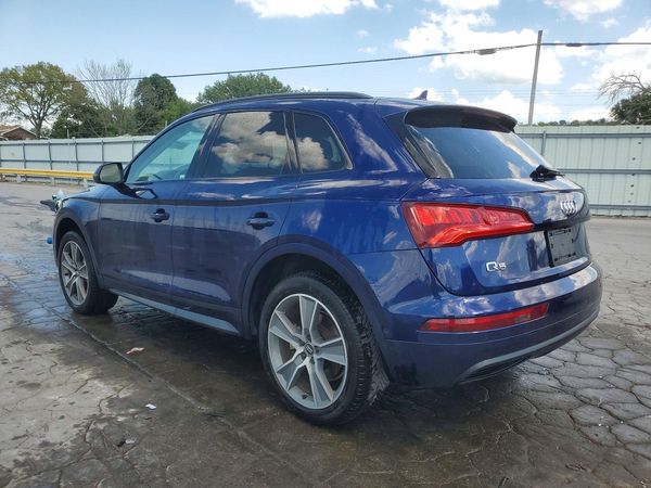 2019 AUDI Q5 quattro Prestige