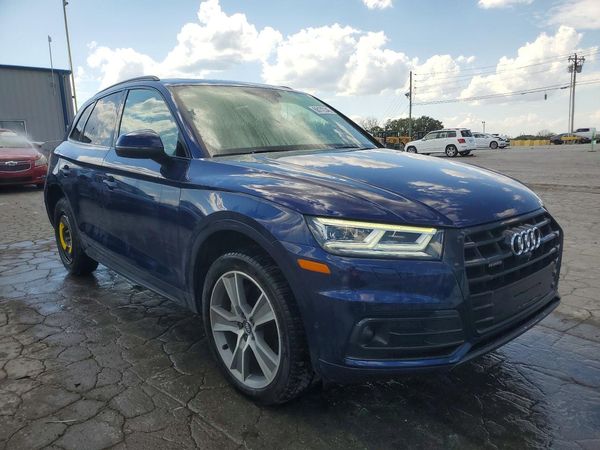 2019 AUDI Q5 quattro Prestige
