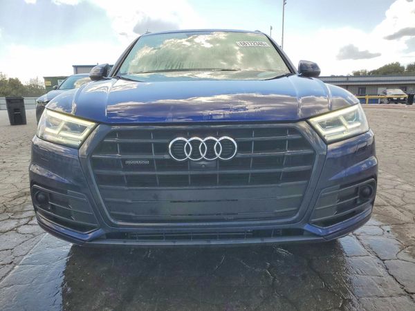 2019 AUDI Q5 quattro Prestige