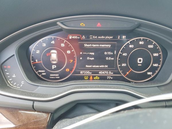 2019 AUDI Q5 quattro Prestige