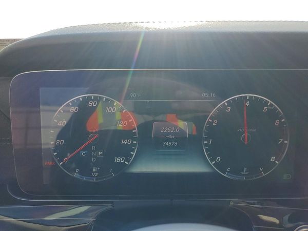 2019 MERCEDES-BENZ E