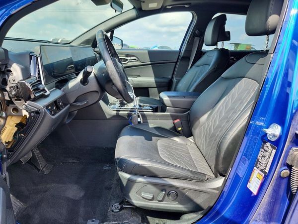 2025 KIA SPORTAGE