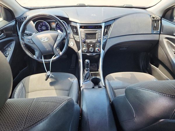 2014 HYUNDAI SONATA