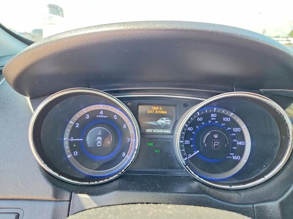 2014 HYUNDAI SONATA