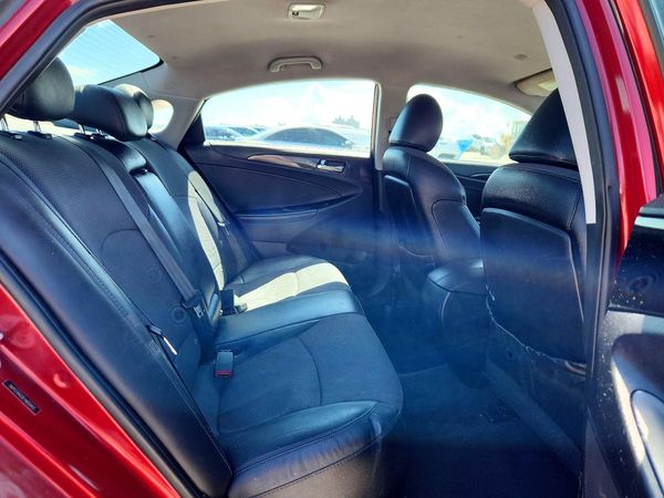 2014 HYUNDAI SONATA