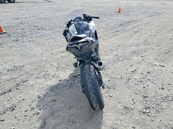 2025 KAWASAKI EX500