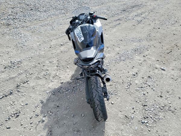 2025 KAWASAKI EX500